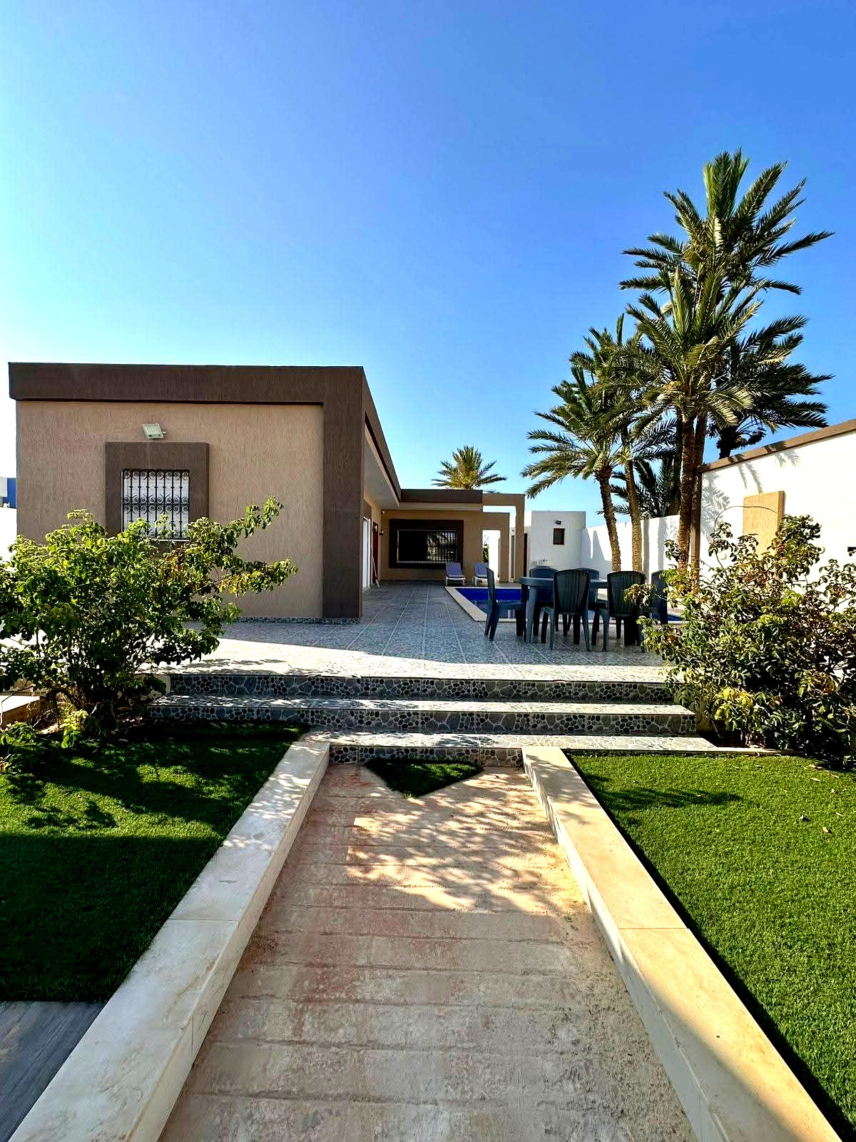Villa Palms