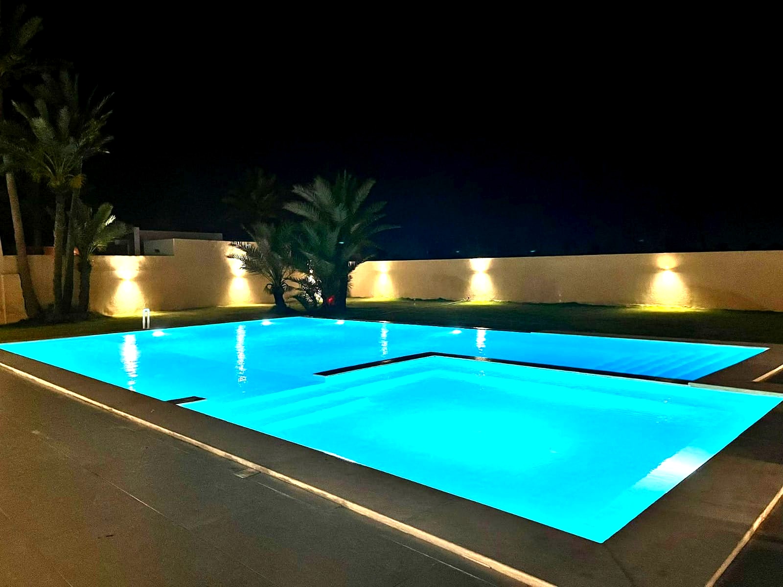 Villa 2 photo 2