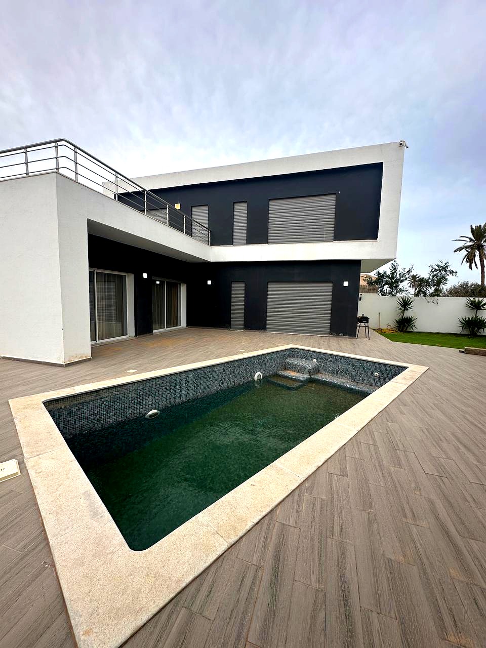 Villa 6 photo 2